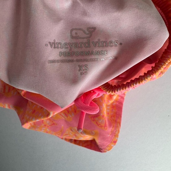 Vineyard Vines Girls XS Shorts: Printed Chappy Short Neon Rosa - Picture 3 of 4